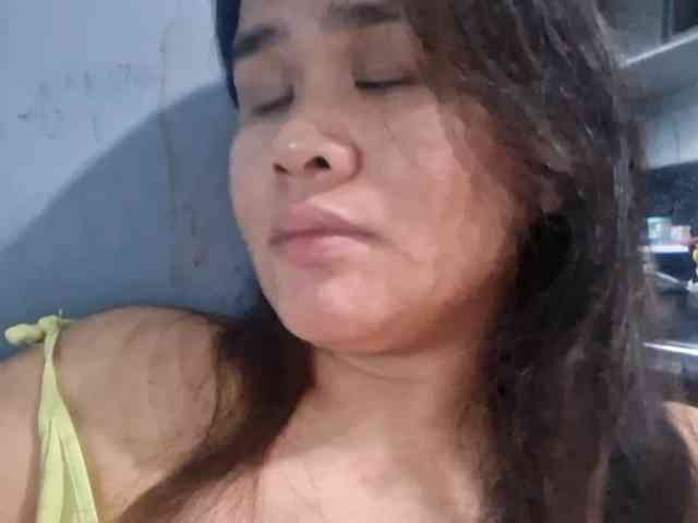 Rubie143 webcam