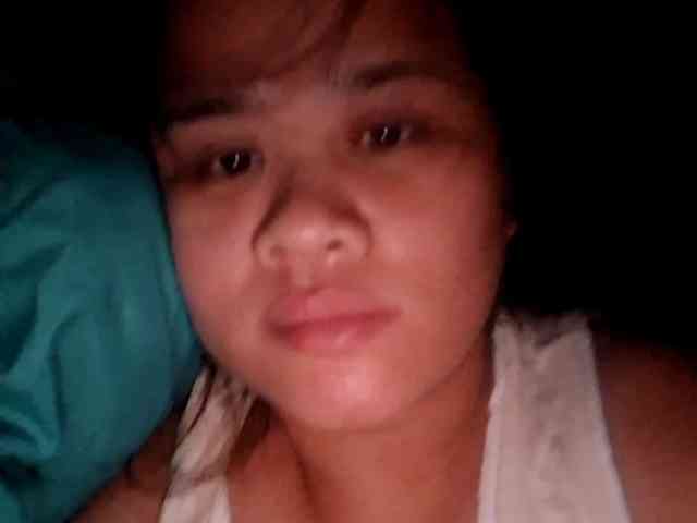 Rubie143 webcam