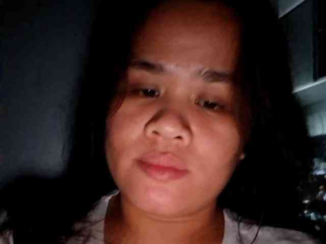 Rubie143 webcam