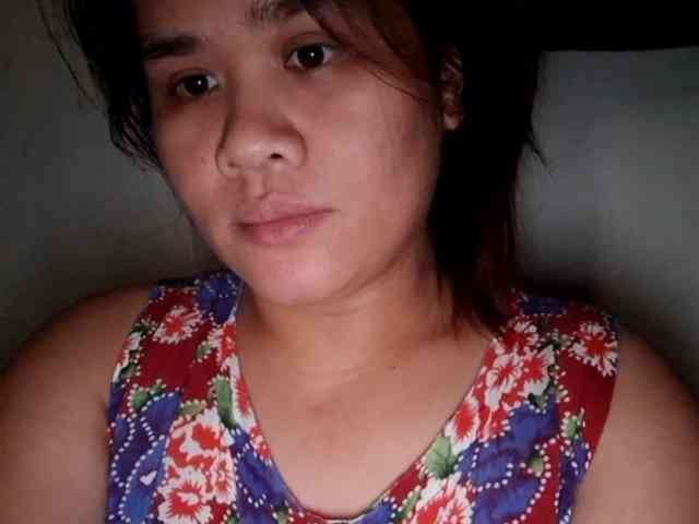 Rubie143 webcam