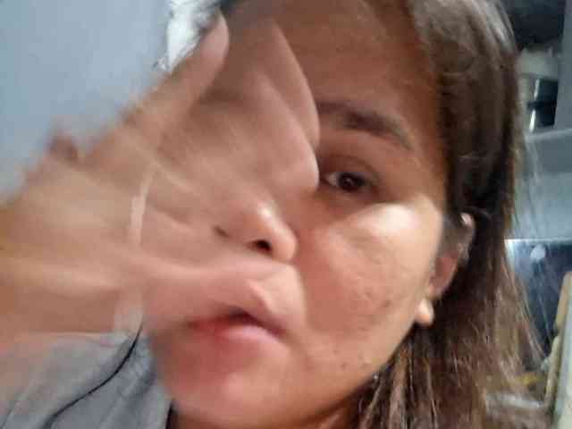 Rubie143 webcam