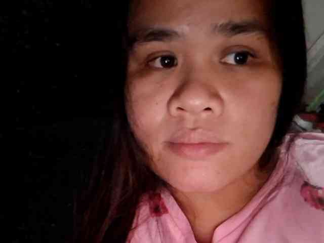Rubie143 webcam