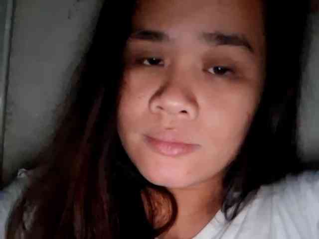 Rubie143 webcam
