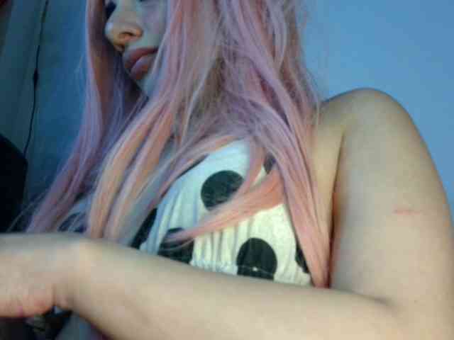 HotSpaceGirl webcam