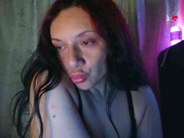 HotSpaceGirl webcam