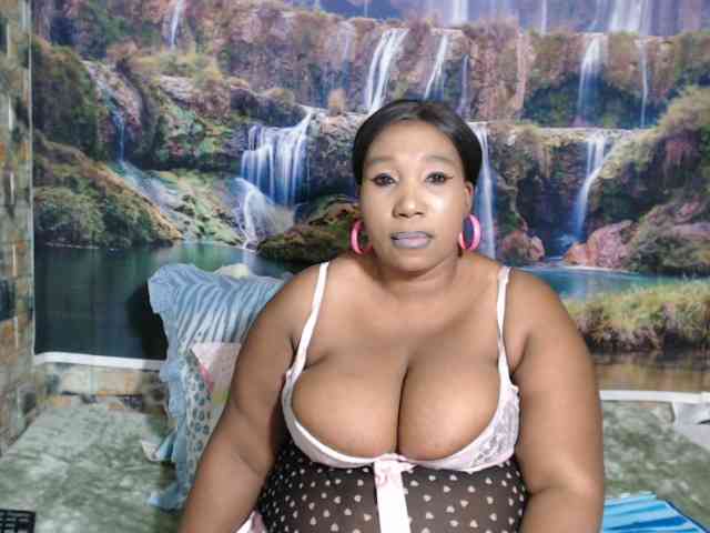 mysticeboney webcam