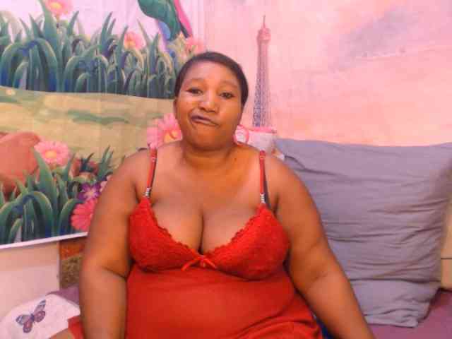 mysticeboney webcam