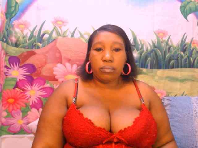 mysticeboney webcam