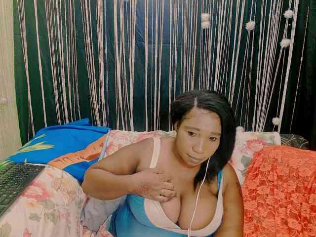mysticeboney webcam