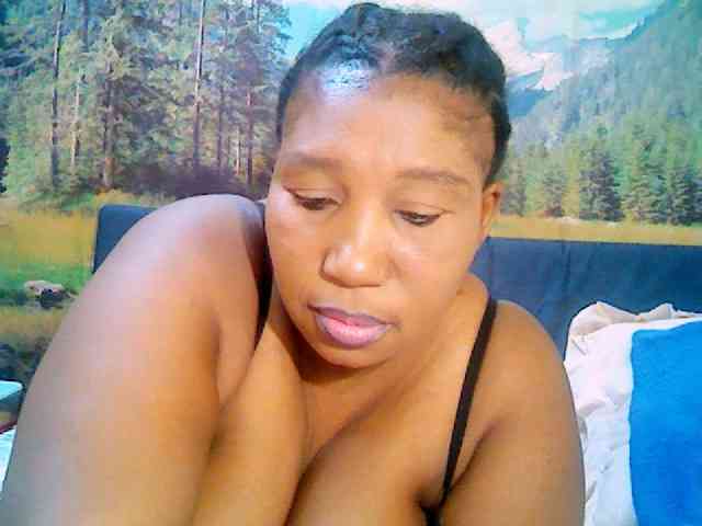 mysticeboney webcam
