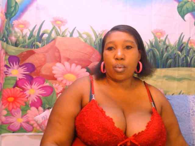 mysticeboney webcam
