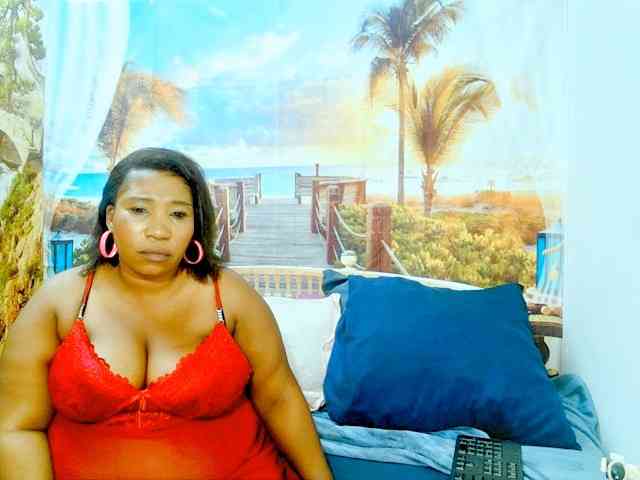 mysticeboney webcam