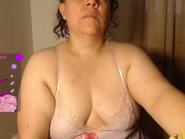 agathamiller's BongaCams show and profile