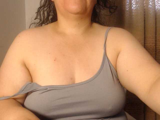 agathamiller's BongaCams show and profile