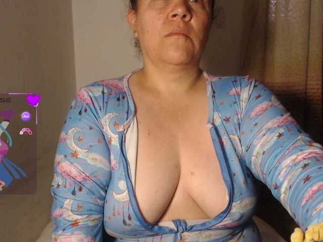 agathamiller's BongaCams show and profile