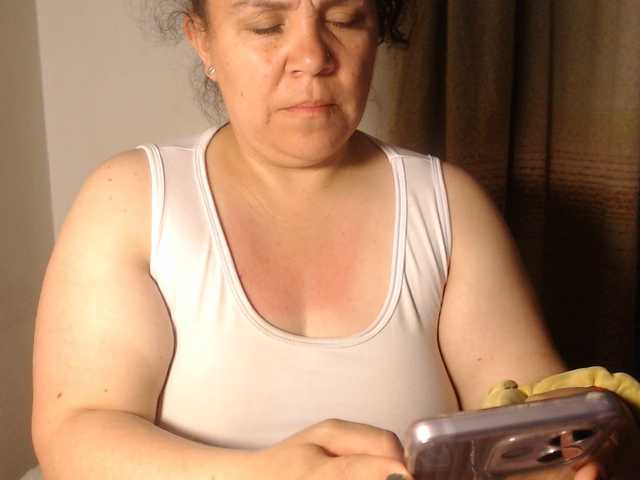 agathamiller's BongaCams show and profile