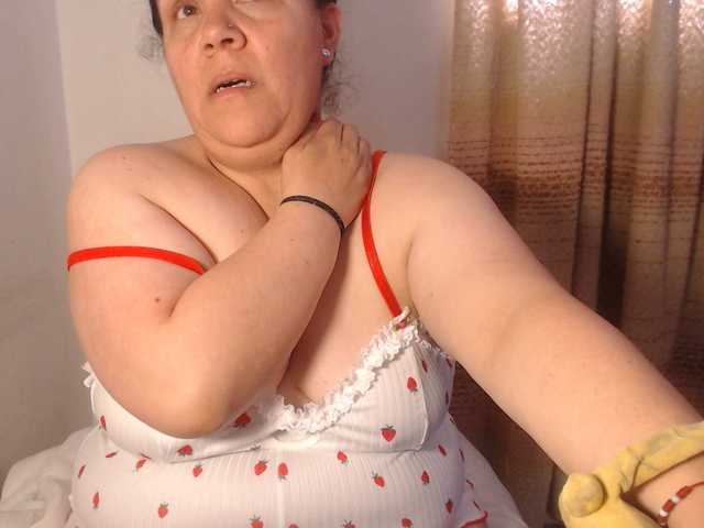 agathamiller's BongaCams show and profile