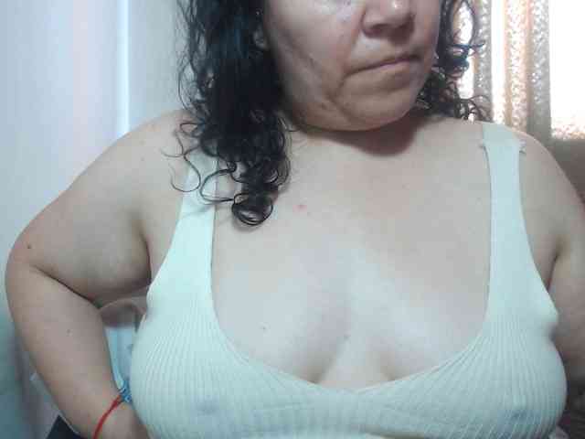 agathamiller webcam