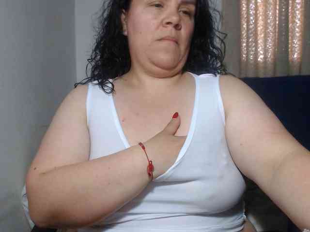 agathamiller Live Webcam on BongaCams