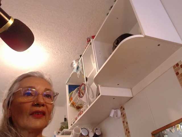 estelamars's BongaCams show and profile