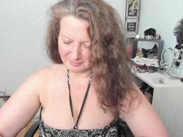 AriaLust webcam