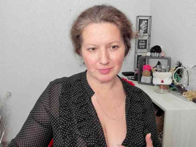 arialust's webcam live show