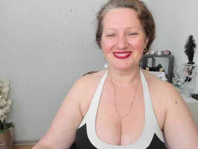 AriaLust webcam
