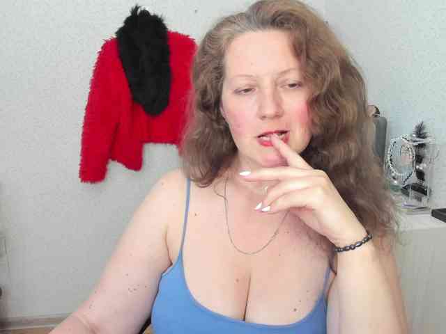 AriaLust webcam