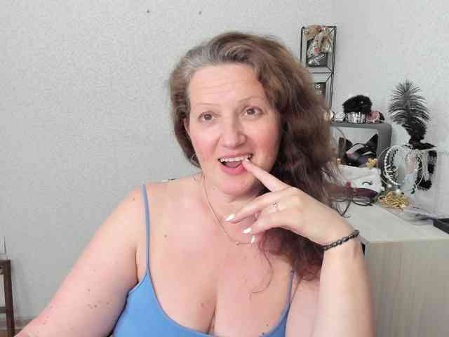 AriaLust webcam