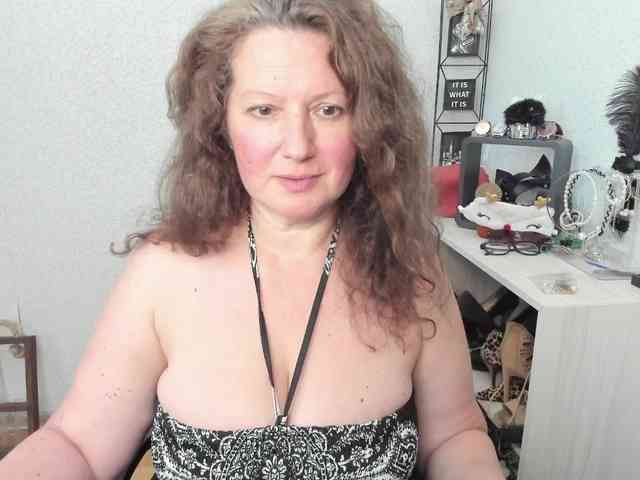 AriaLust webcam