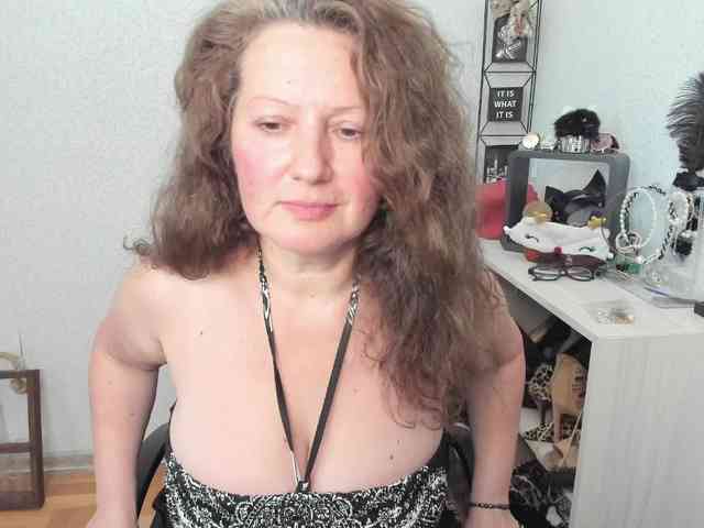 AriaLust webcam