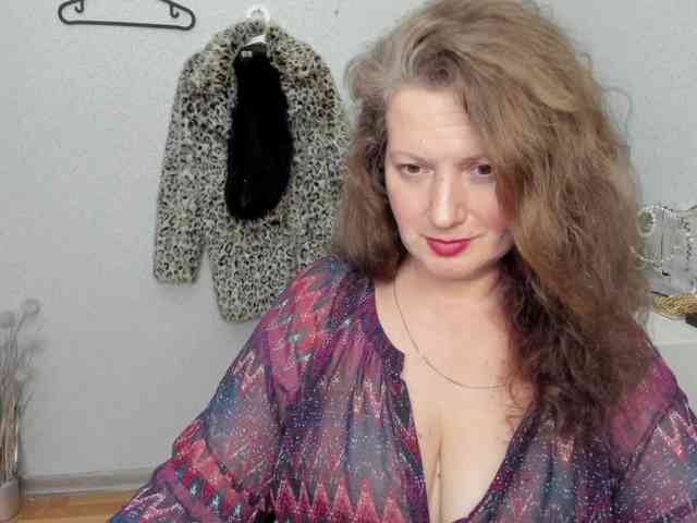 AriaLust webcam