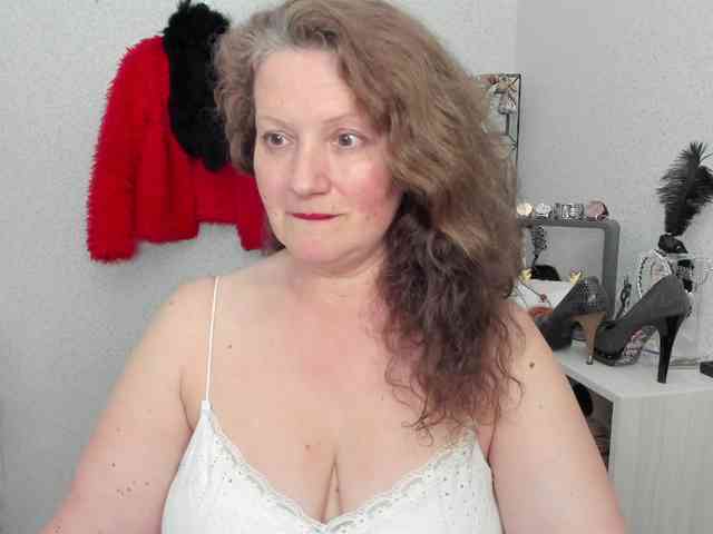 AriaLust webcam