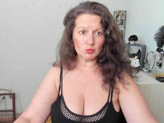 AriaLust webcam
