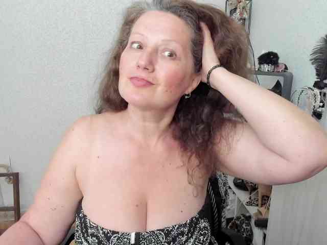 AriaLust webcam
