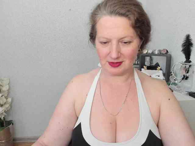 AriaLust webcam