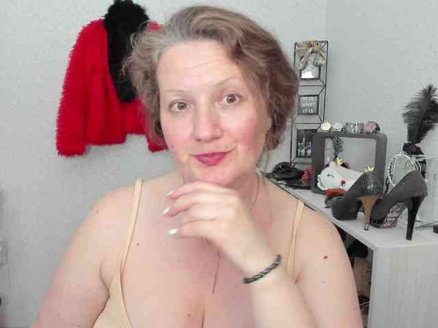 AriaLust webcam