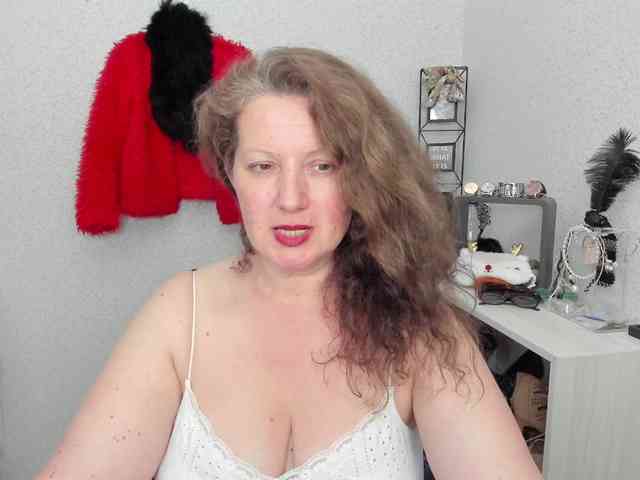 AriaLust webcam