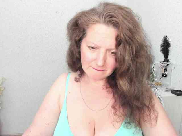 AriaLust webcam