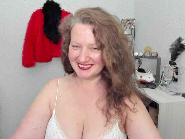 AriaLust webcam