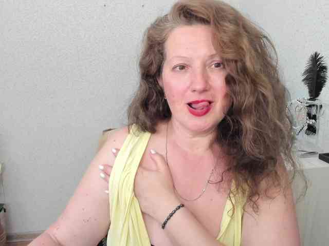 AriaLust webcam