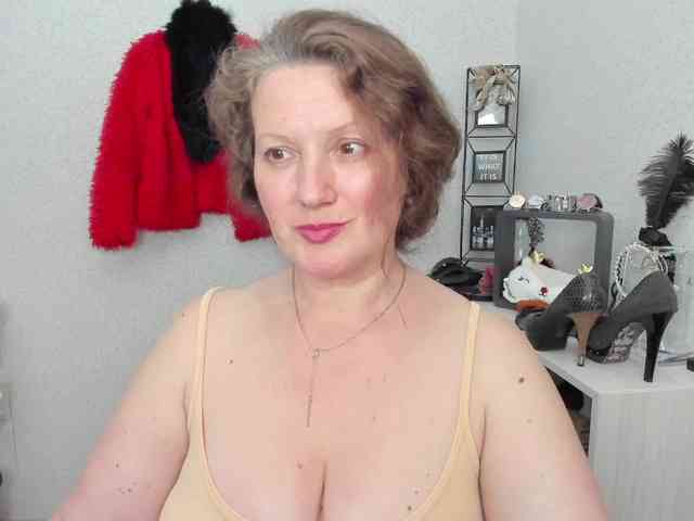 AriaLust webcam