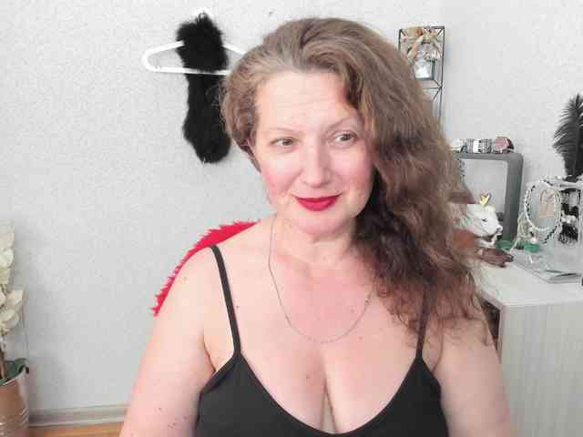 AriaLust webcam