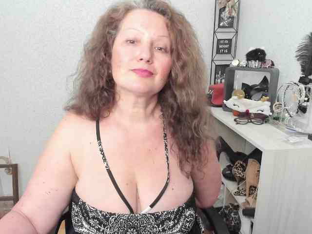 AriaLust webcam