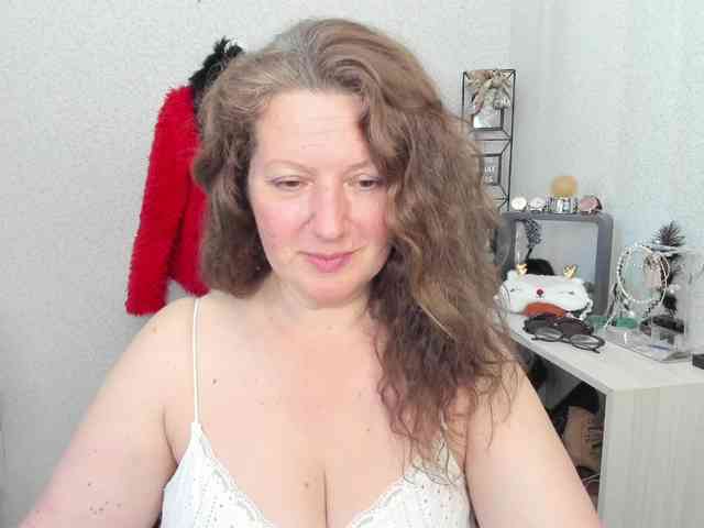 AriaLust webcam