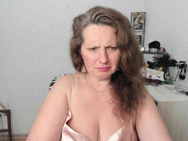 AriaLust webcam