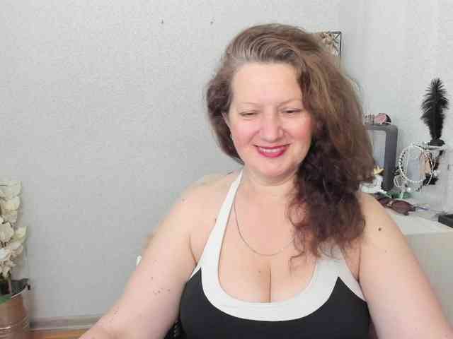 AriaLust webcam