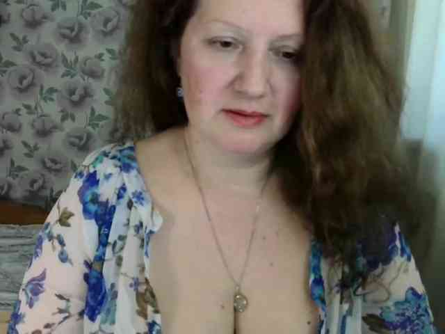 arialust Live Webcam on BongaCams