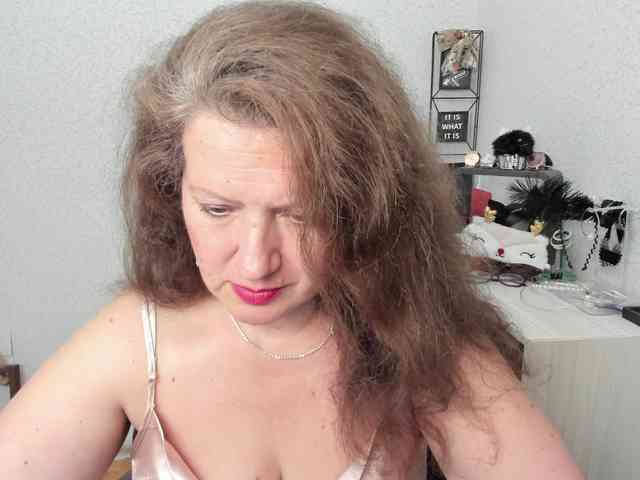 AriaLust webcam