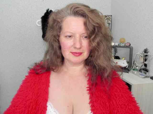AriaLust webcam